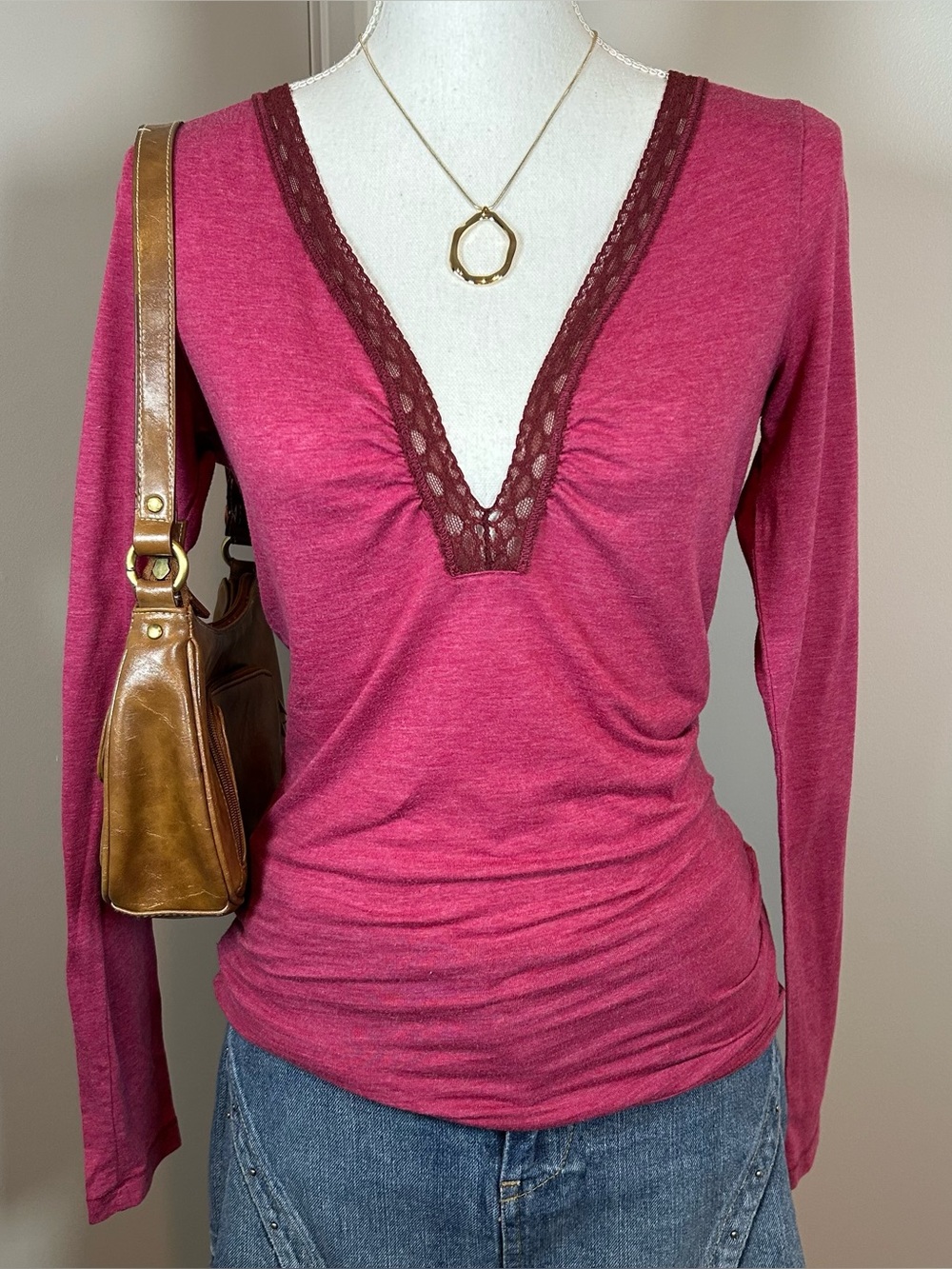Y2K Hollister Lace Trim Magenta V-neck Long Sleeve Large Shirt